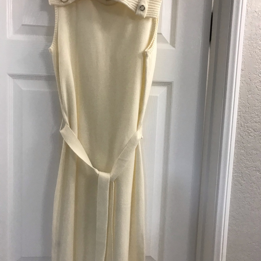 Calvin Klein knit dress being color size small